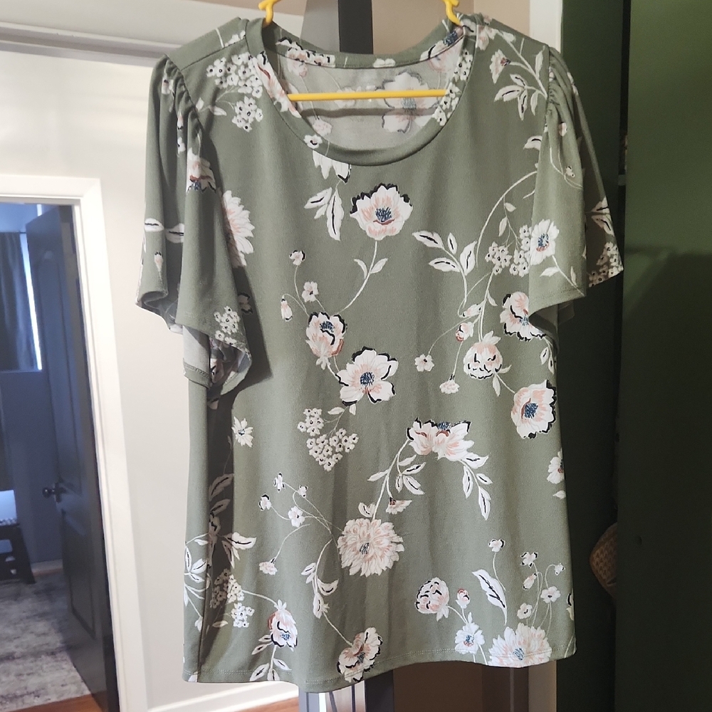 Maurices Olive Floral Short Sleeve Top